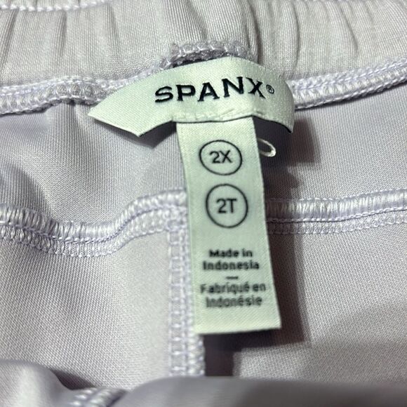 Spanx women’s 2x air essentials modal purple high waisted drawstring shorts - Picture 3 of 5